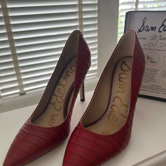 Sam Edelman - Picture 8 of 11